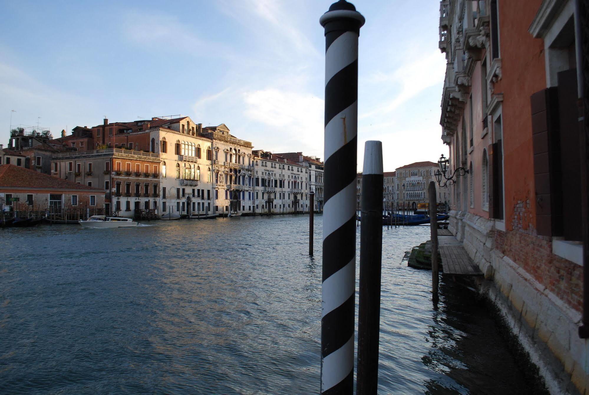 Hotel Palazzo Barbarigo Sul Canal Grande Венеція Екстер'єр фото